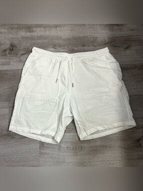 SHEIN Men’s White Elastic Waist Drawstring Cotton Vacation Going out Shorts